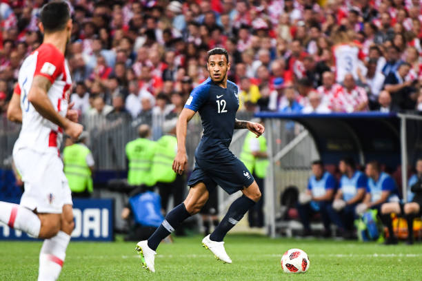 的赛季中 的赛季中