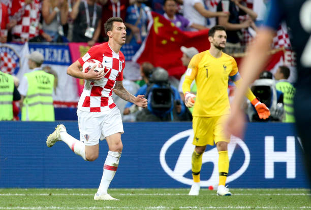 场上的大手 场上的大手